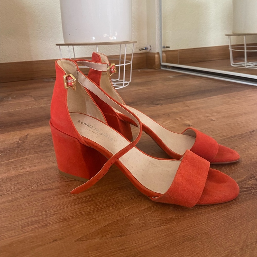 Orange Kenneth Cole sandal